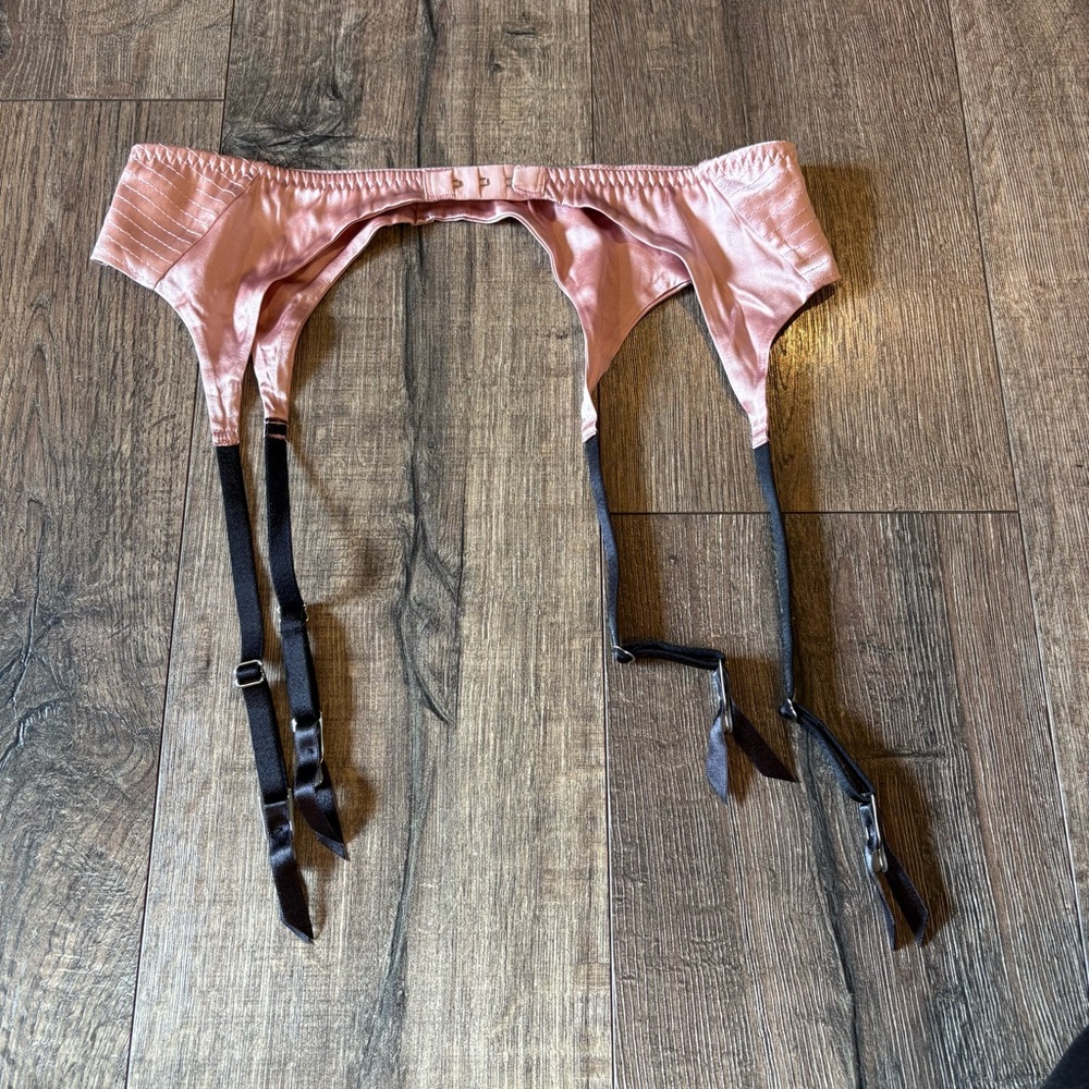 3489 Fleur Du Mal Top Stitch Garter Belt Size 3 - Picture 4 of 10